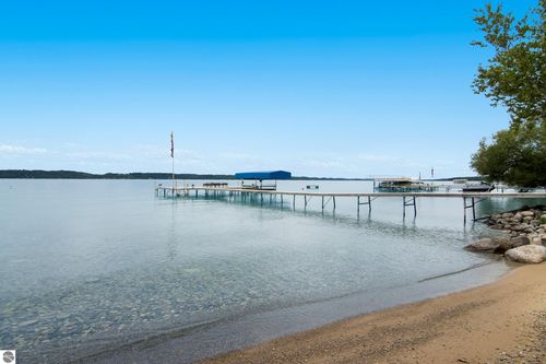 5658 S East Torch Lake Drive, Bellaire, MI, 49615-9356 | Card Image