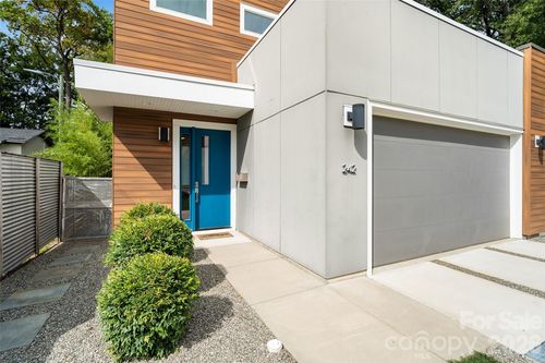 242 Coxe Ave, Charlotte, NC, 28208-4209 | Card Image
