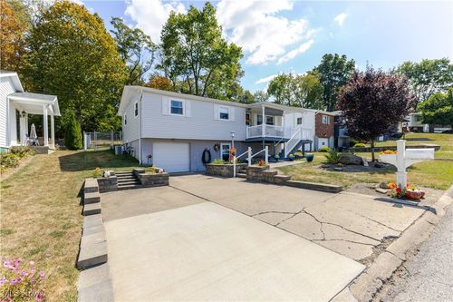 116 Dana Lynn Dr, Wintersville, OH, 43953-9612 | Card Image