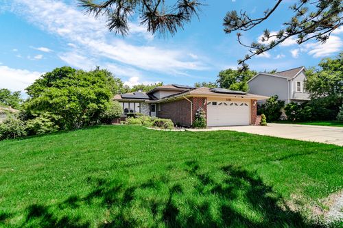 3252 87th St, Darien, IL, 60561-1735 | Card Image