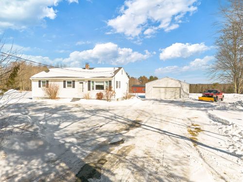 653 Abbott Road, Winslow, ME, 04901 | Card Image