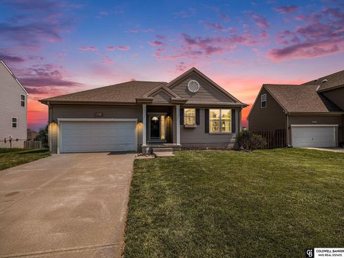10623 S 110th Ave, Papillion, NE, 68046-5526 | Card Image