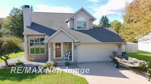599 Plantation Dr, Saginaw, MI, 48638-7132 | Card Image