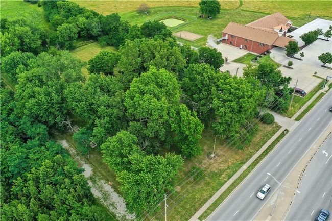 1150 Ne Colbern Rd, House other with 4 bedrooms, 5 bathrooms and null parking in Lee's Summit MO | Image 44