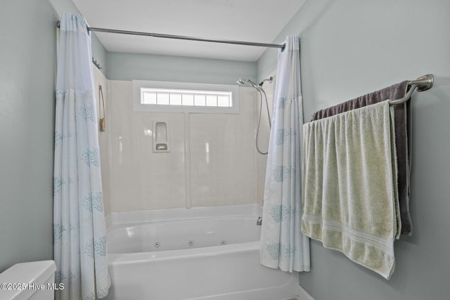 1 - 208 Beaufort Ave, Condo with 2 bedrooms, 3 bathrooms and null parking in Atlantic Beach NC | Image 37