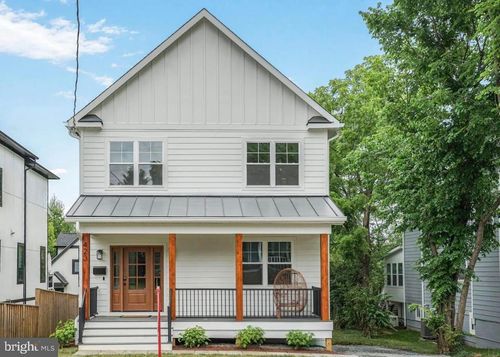 423 N Cleveland St, ARLINGTON, VA, 22201-1423 | Card Image