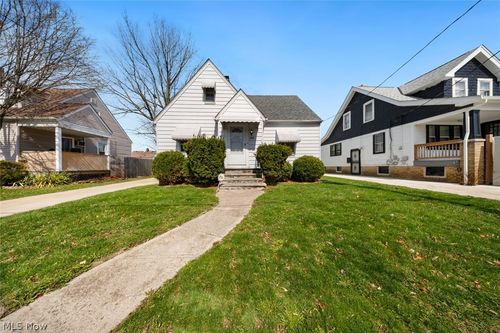 19115 Muskoka Avenue, Cleveland, OH, 44119 | Card Image
