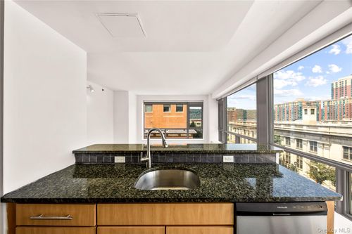 509-66 Main Street, Yonkers, NY, 10701 | Card Image