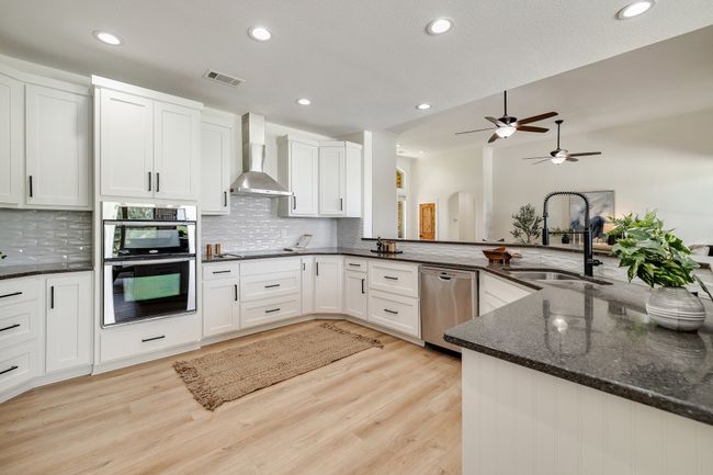 2133 Mcconnell Rd, House other with 4 bedrooms, 4 bathrooms and null parking in Gunter TX | Image 12