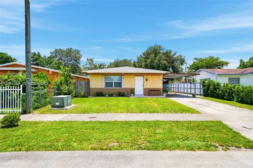 5632 Sw 36th Ct, West Park, FL, 33023-6108 | Card Image