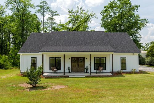 83 Fulwood Dr, Adel, GA, 31620-6406 | Card Image