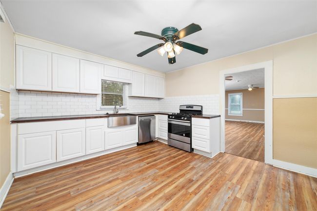 701 S Austin St, House other with 2 bedrooms, 1 bathrooms and null parking in De Leon TX | Image 14