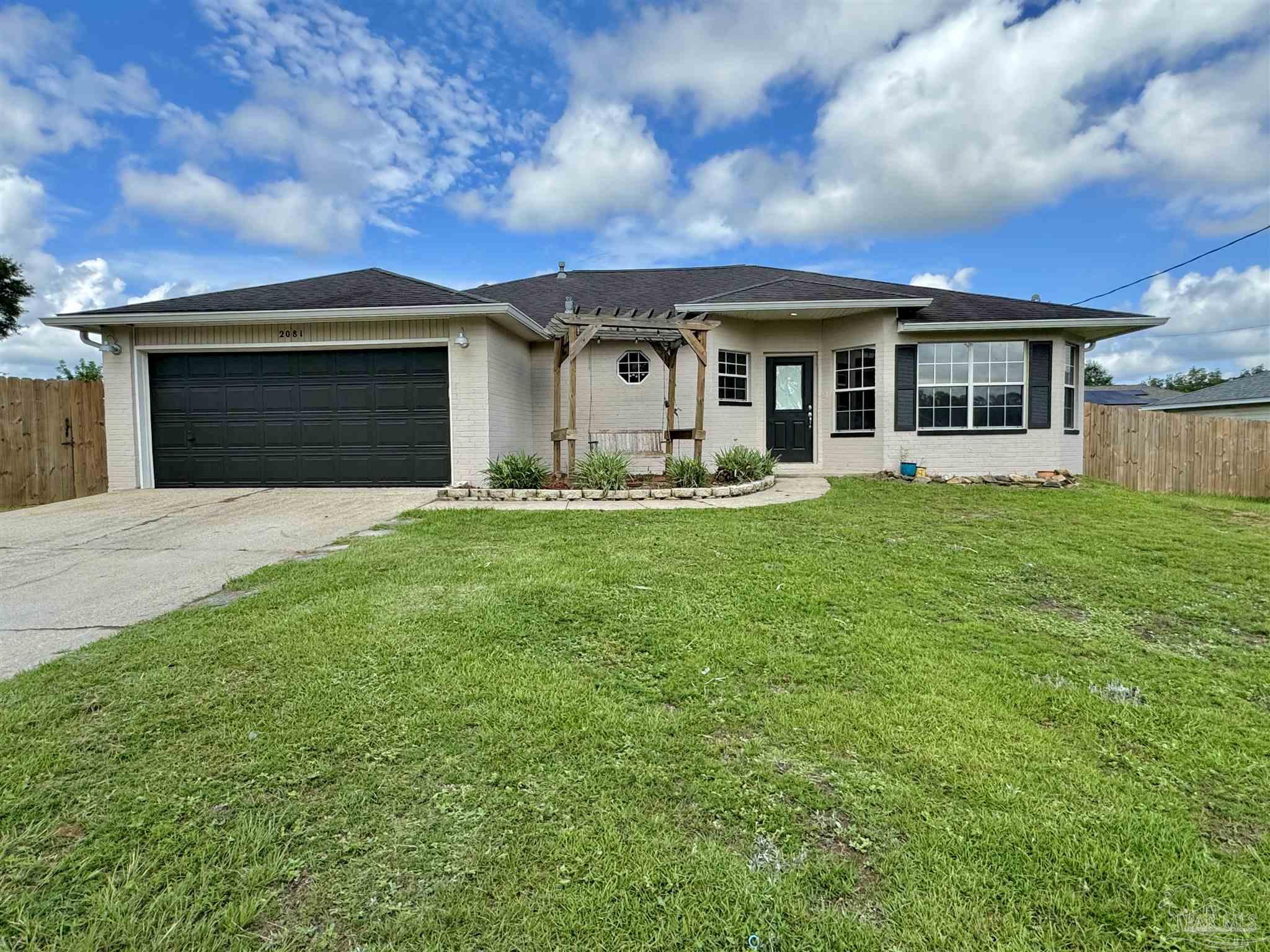 Winners Cir, Cantonment, FL 32533