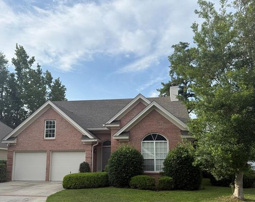704 Thornbrooke Ct, Valdosta, GA, 31602-1390 | Card Image