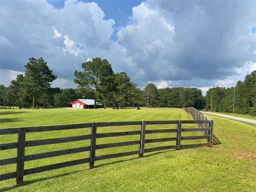 1915 Whooping Creek Church Rd, Carrollton, GA, 30116-6836 | Card Image