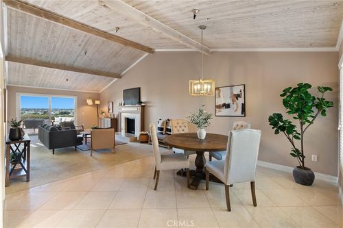 unit-e4-2175 Pacific Ave, Costa Mesa, CA, 92627-3986 | Card Image