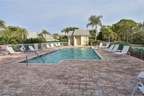 802-802 Mcgregor Park Cir, FORT MYERS, FL, 33908-5428 | Card Image