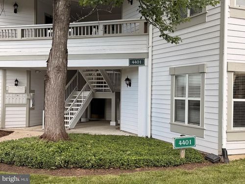 102-4401 Fair Stone Dr, FAIRFAX, VA, 22033-5111 | Card Image
