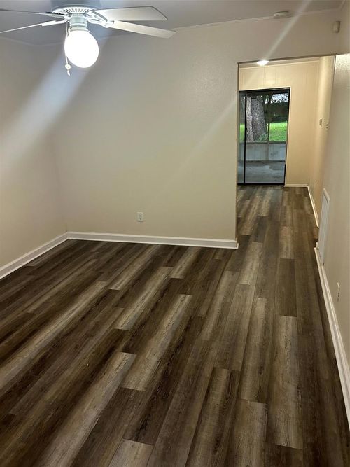 5718 Mackinaw St, Houston, TX, 77053-3019 | Card Image