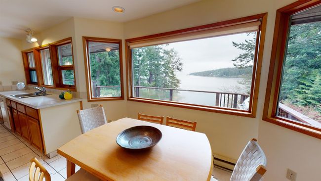 229 Mary Ann Point, House other with 4 bedrooms, 3 bathrooms and null parking in Galiano Island BC | Image 8