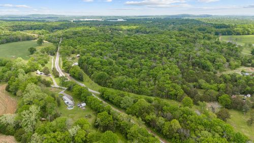 35 Farmstead Ln, Mount Juliet, TN, 37122-5219 | Card Image