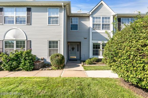 11 Racquet Rd, Wall Township, NJ, 07719-9401 | Card Image