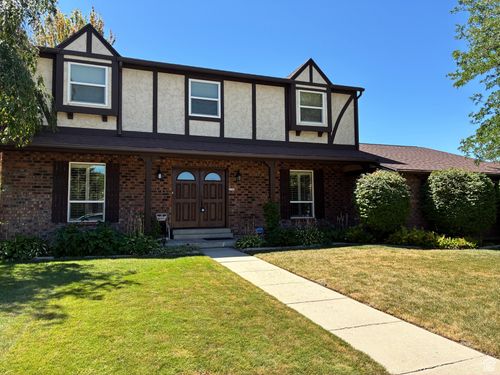2218 E Sublette Pl, Sandy, UT, 84093-1053 | Card Image