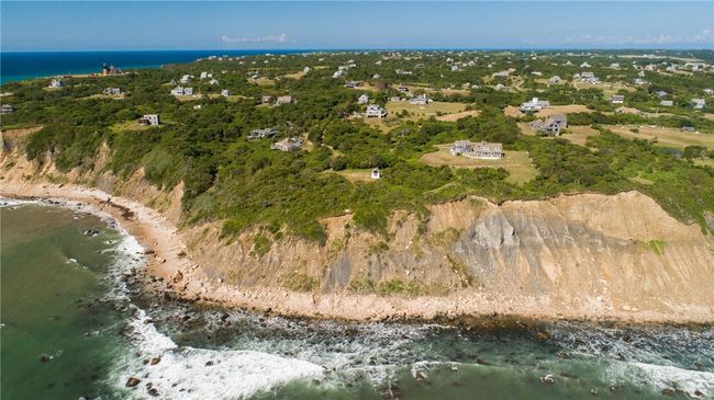 1645 Off Southeast Road, Sold in Block Island - Zoocasa