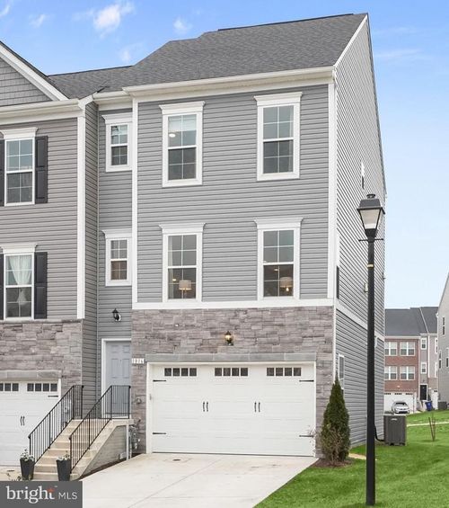 1016 Flester Ln, LAUREL, MD, 20707-6513 | Card Image