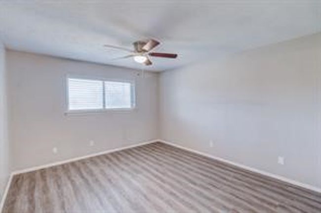 5742 Marina Dr, Townhouse with 3 bedrooms, 2 bathrooms and null parking in Garland TX | Image 20