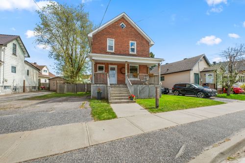 1069 Ferguson Street, North Bay, ON, P1B1Y4 | Card Image