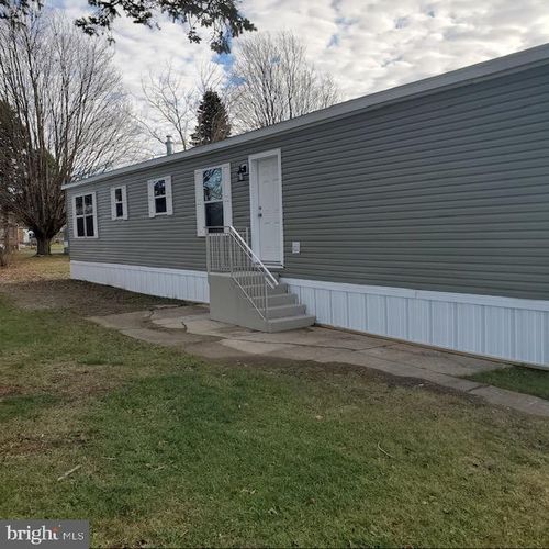 408 S 4th Street, LAKE CITY, PA, 16423 | Card Image