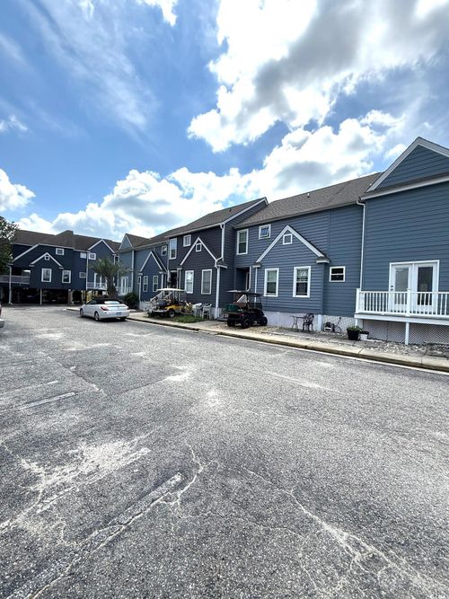 apt-5-902 Sea Mountain Hwy, North Myrtle Beach, SC, 29582-2367 | Card Image