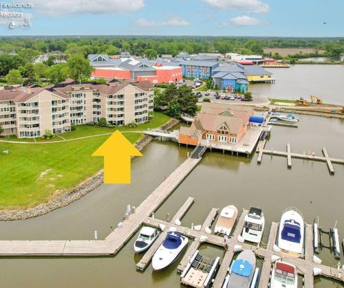 22 Marina Point Dr, Sandusky, OH, 44870-6506 | Card Image