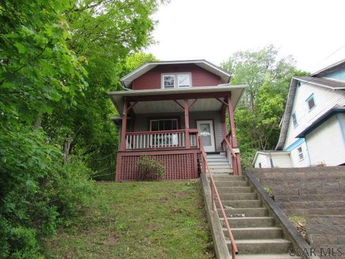 160 Tillman Ave, Johnstown, PA, 15905-4747 | Card Image