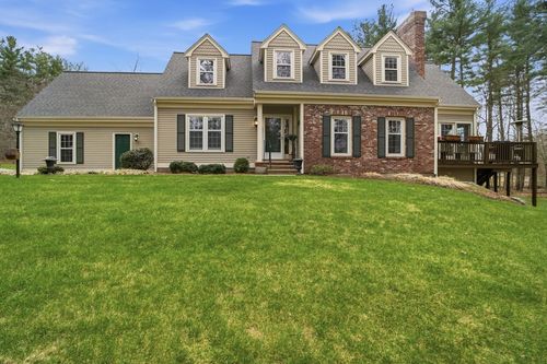 41-41 Derby Ln, Tyngsboro, MA, 01879-2147 | Card Image