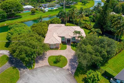 16315 Sw 88th Ct, House other with 4 bedrooms, 3 bathrooms and null parking in Palmetto Bay FL | Image 1