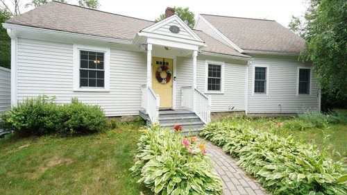 59 Whitins Rd, Sutton, MA, 01590-2728 | Card Image