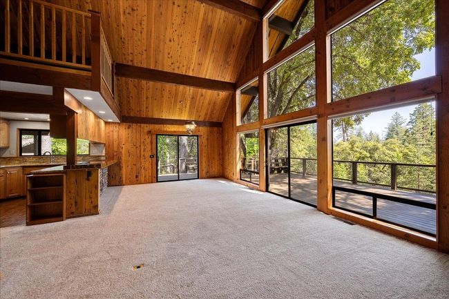 Formal dining area | Image 20