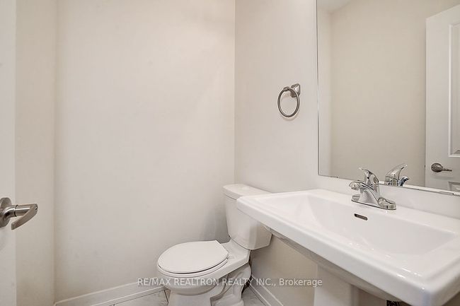 2656 Castlegate Cross, House attached with 4 bedrooms, 4 bathrooms and 1 parking in Pickering ON | Image 9