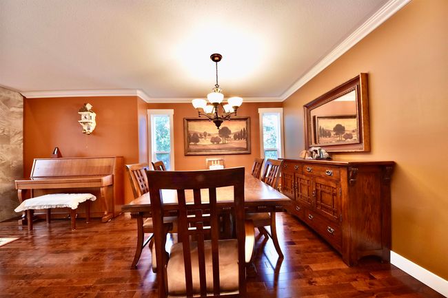 46457 Edgemont Pl, House other with 4 bedrooms, 2 bathrooms and 5 parking in Chilliwack BC | Image 11