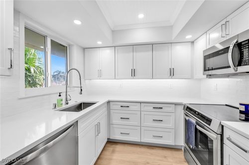 apt-4-2-138 Teryl Rd, NAPLES, FL, 34112-6069 | Card Image