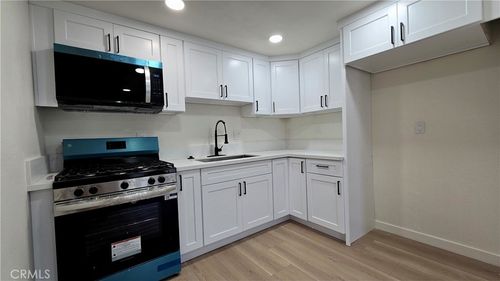 apt-2-15917 Prairie Ave, Lawndale, CA, 90260-2753 | Card Image