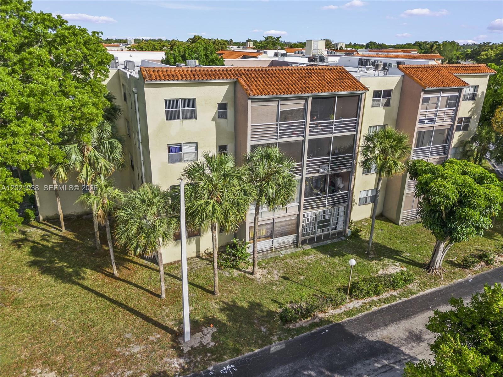 Residential in North Lauderdale 2