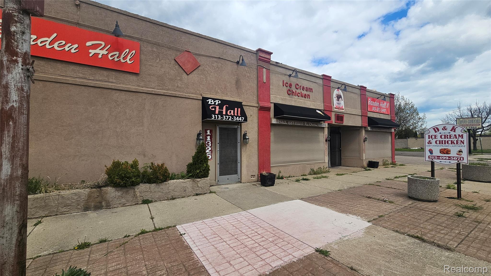 Commercial Sale in Detroit 5