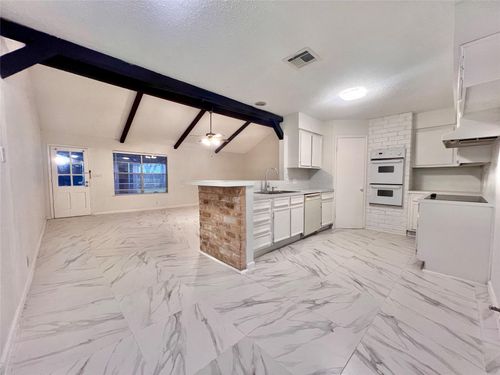 23111 Bayleaf Drive, Spring, TX, 77373 | Card Image