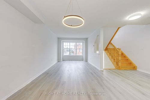 2872 Garnethill Way, Oakville, ON, L6M5E8 | Card Image