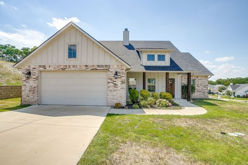 4725 Roxanne Ct, Fort Worth, TX, 76135-1548 | Card Image