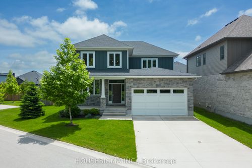 44-41 Earlscourt Terr, Komoka, ON, N0L1R0 | Card Image