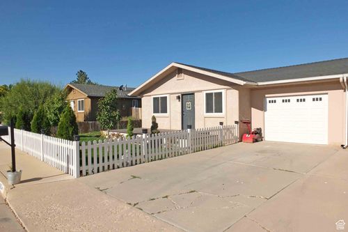 1653 N Cedar Blvd, Cedar City, UT, 84721-9727 | Card Image